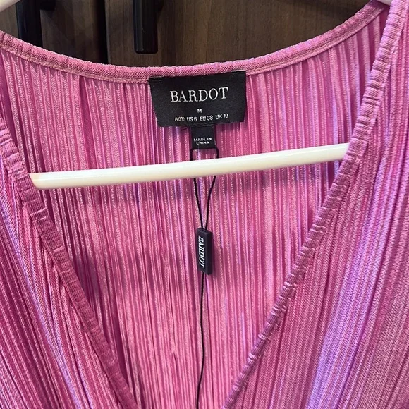 Bardot shiny pink wrap dress - Picture 2 of 2